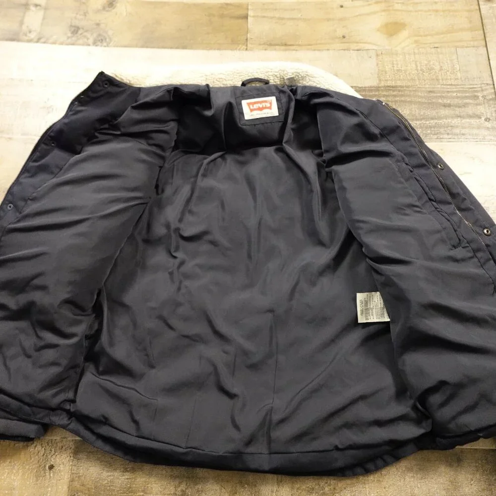 Levi’s Quilted Woodsman‎ Puffer Jacket Men’s Large Navy Brown